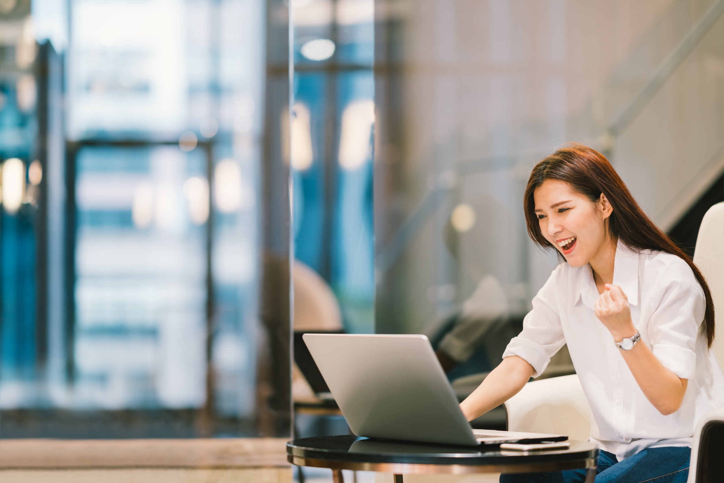 Nebenjobs von Zuhause aus erledigen: Digitale Aufgaben und Produkttests bei Coco257