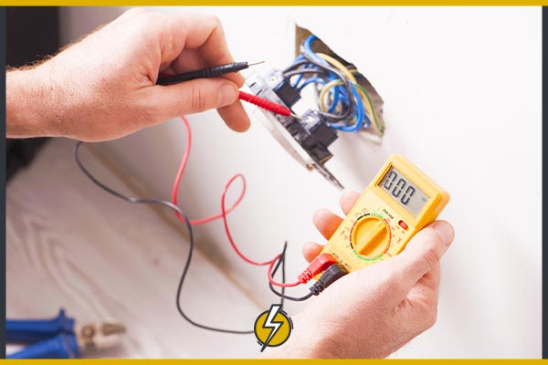 Effiziente Prüfung ortsveränderlicher elektrischer Betriebsmittel – Vertrauen Sie auf Erfahrung