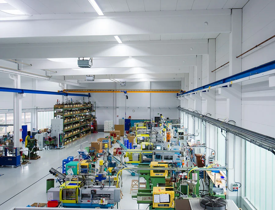 Spritzguss für alle Branchen: Entdecken Sie maßgeschneiderte Lösungen bei Maxnext GmbH